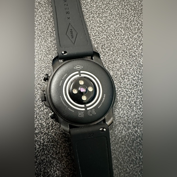 Fossil Gen 6 Razer Edition watch - Picture 5 of 9